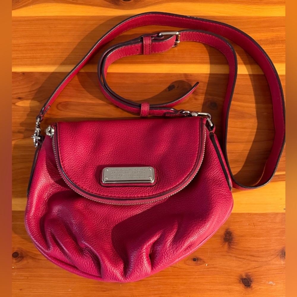 Marc Jacobs Leather Crossbody Bag